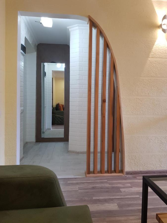 Relax Apartment Samtredia Екстериор снимка
