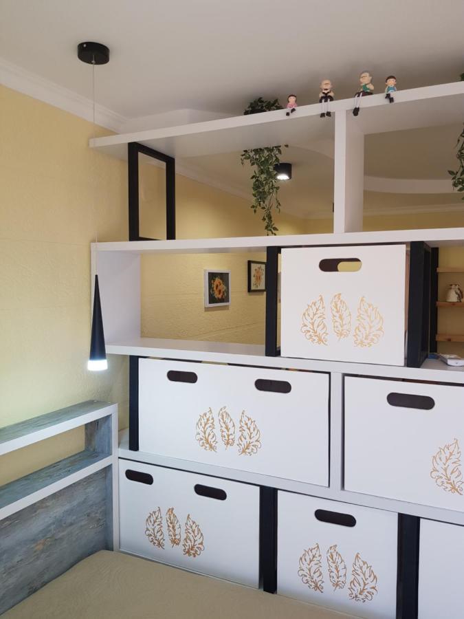 Relax Apartment Samtredia Екстериор снимка